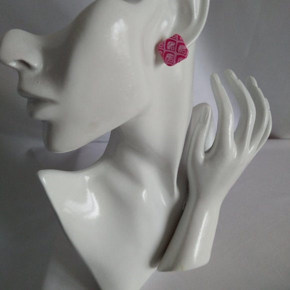 Handmade blue and white polymer clay earrings. Boucles d'oreilles fait à la main - Picture 5 of 7